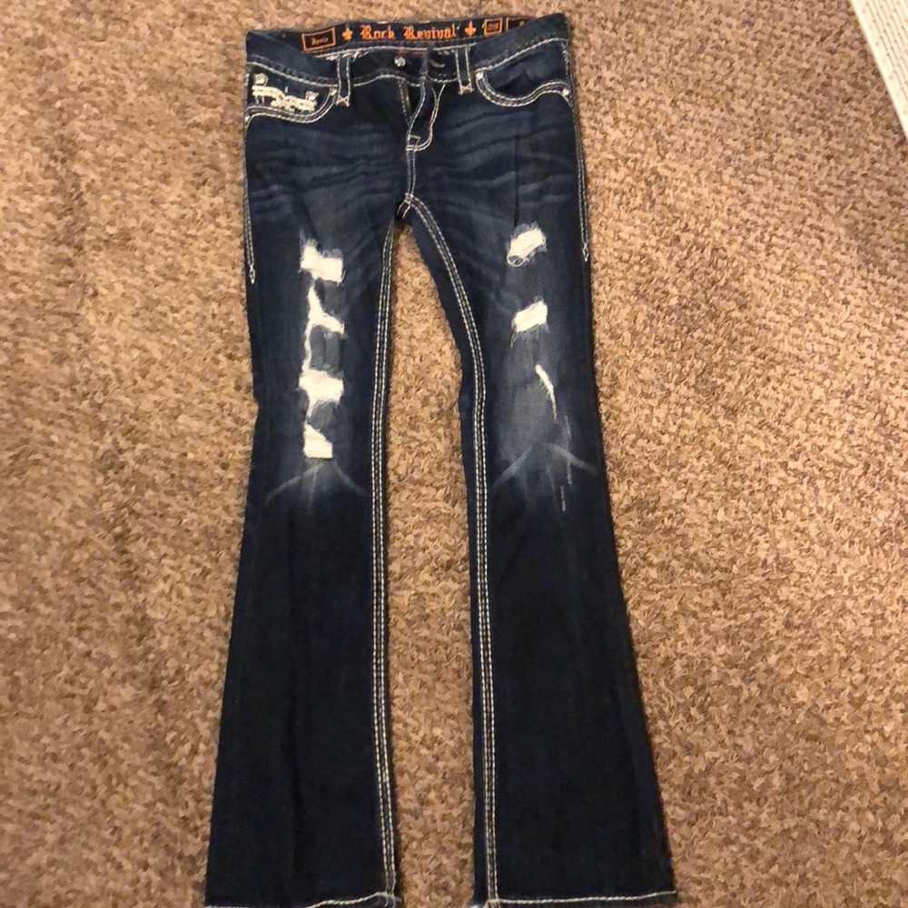 Women’s Rock Revival jeans